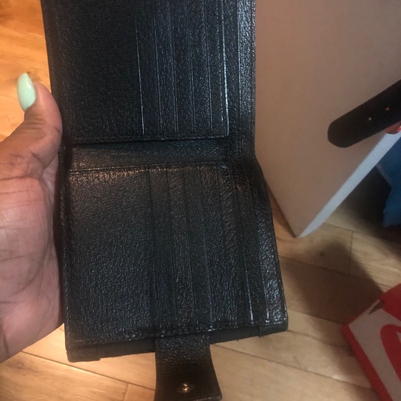 gucci monogram continental charmy - Picture 2 of 2